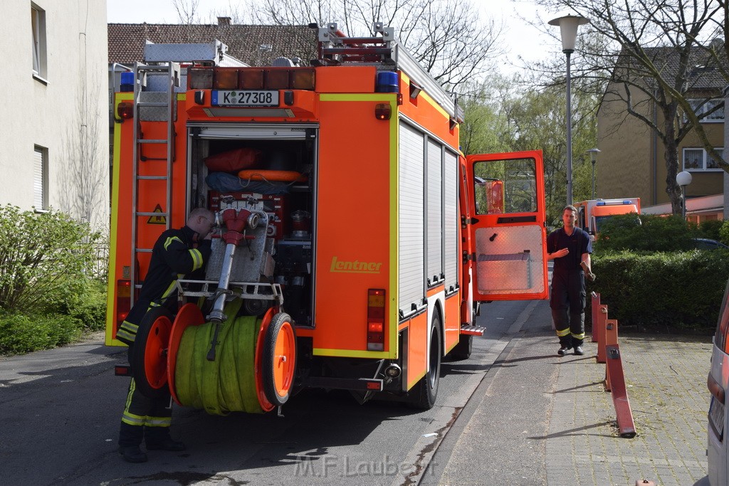 Feuer 1 Koeln Vingst Ansbacherstr P44.JPG - Miklos Laubert